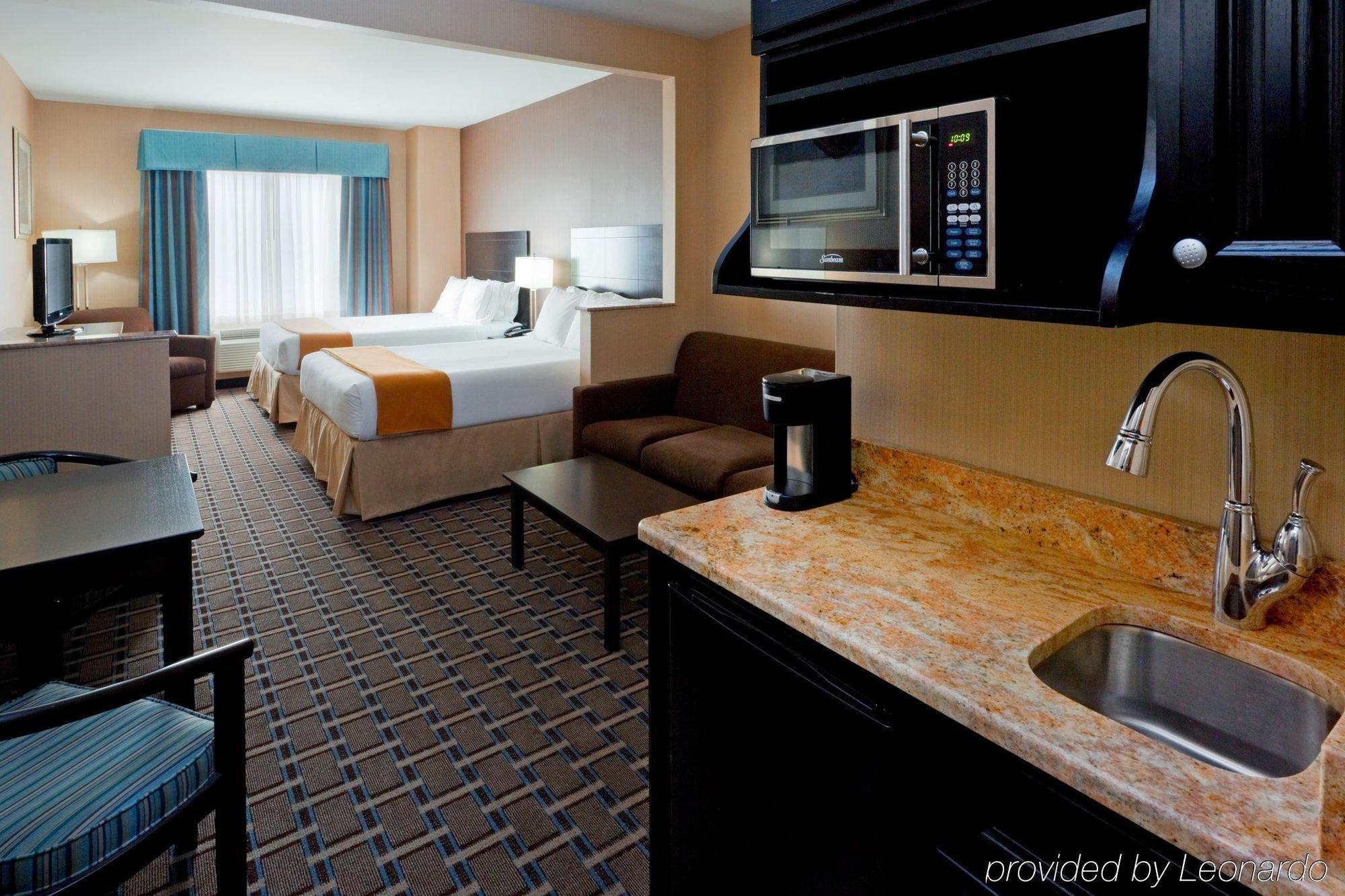 Holiday Inn Express Hotel & Suites West Coxsackie By Ihg Room photo
